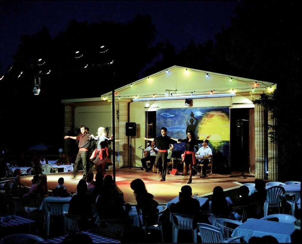 Feriested Calypso Faliraki